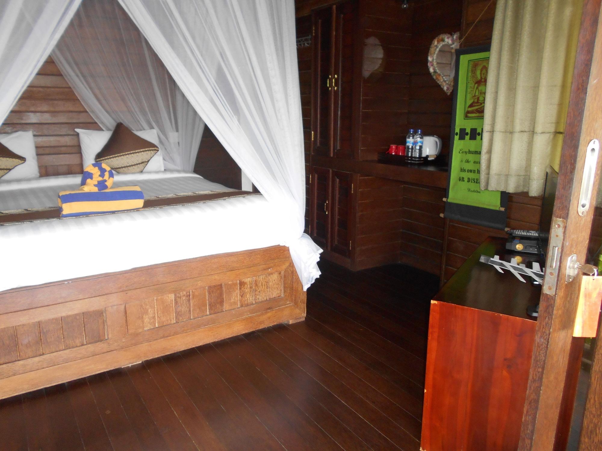 เดอะ ดาฟิช เจนิงัน Hotel Ceningan Island ภายนอก รูปภาพ