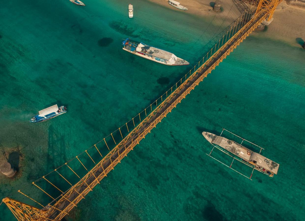 เดอะ ดาฟิช เจนิงัน Hotel Ceningan Island ภายนอก รูปภาพ